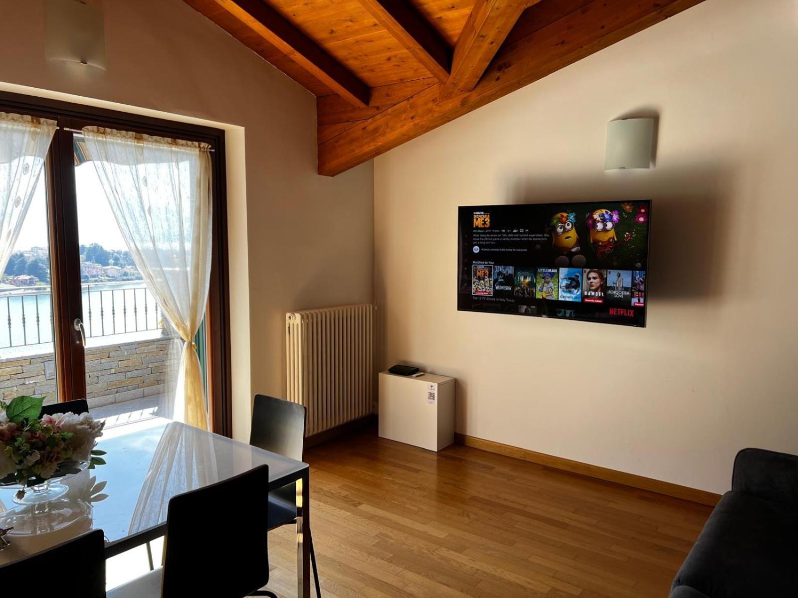 La Valletta Suite Dervio Exteriör bild