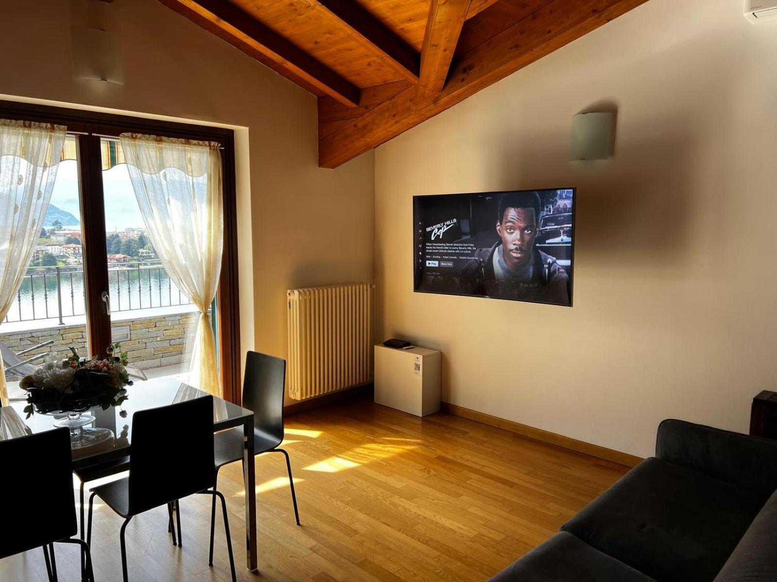 La Valletta Suite Dervio Exteriör bild