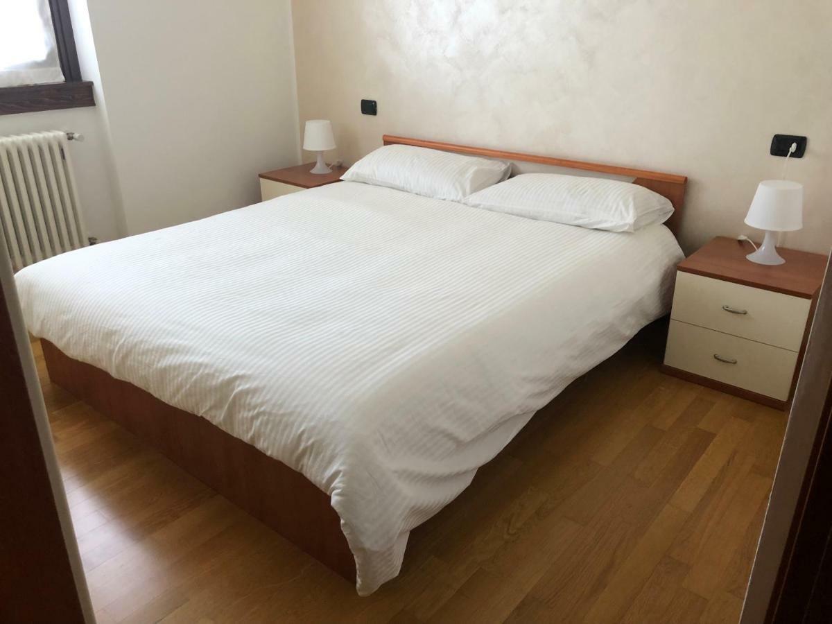 La Valletta Suite Dervio Exteriör bild